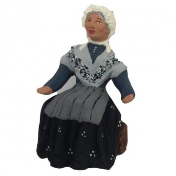 Grand-mère assise mod. N°3